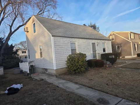 12 Carson Street