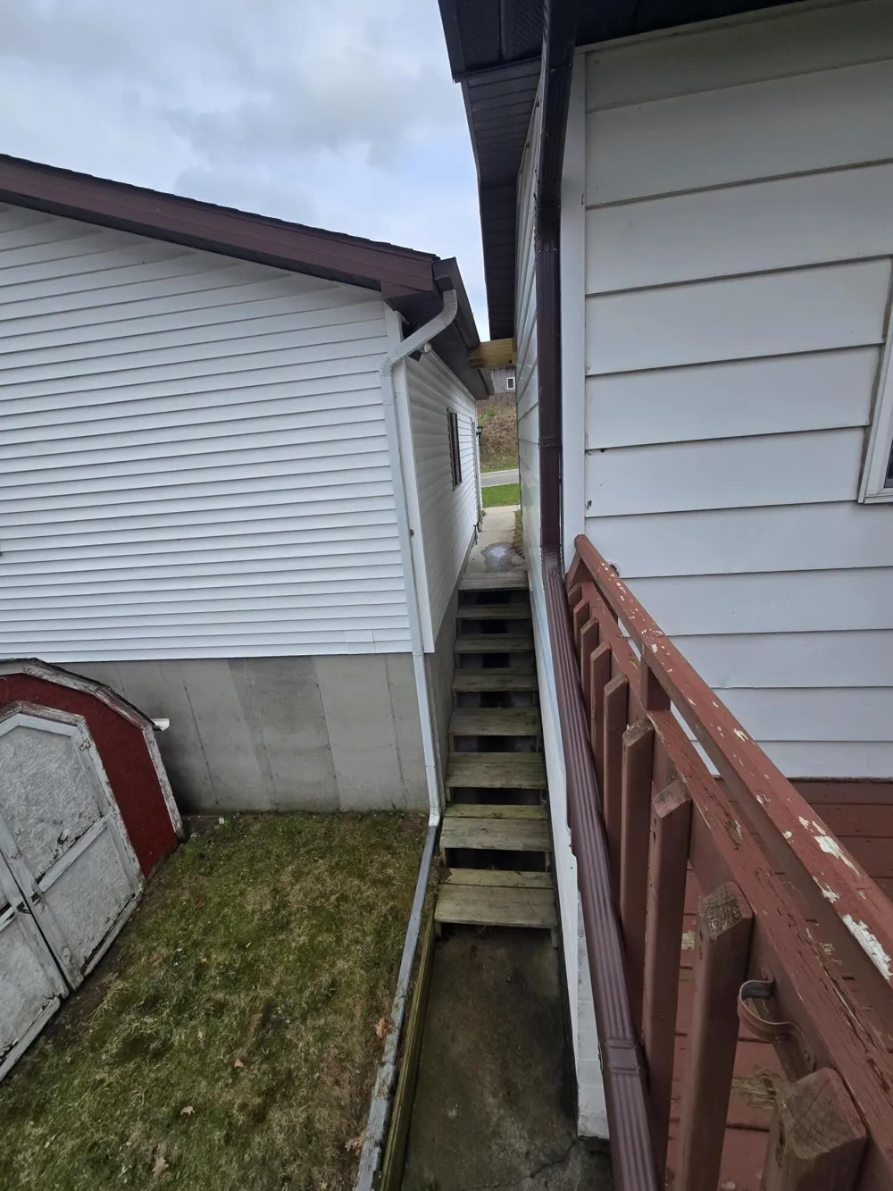 20041 E Chippewa Lake Drive Chippewa Township, MI 49631