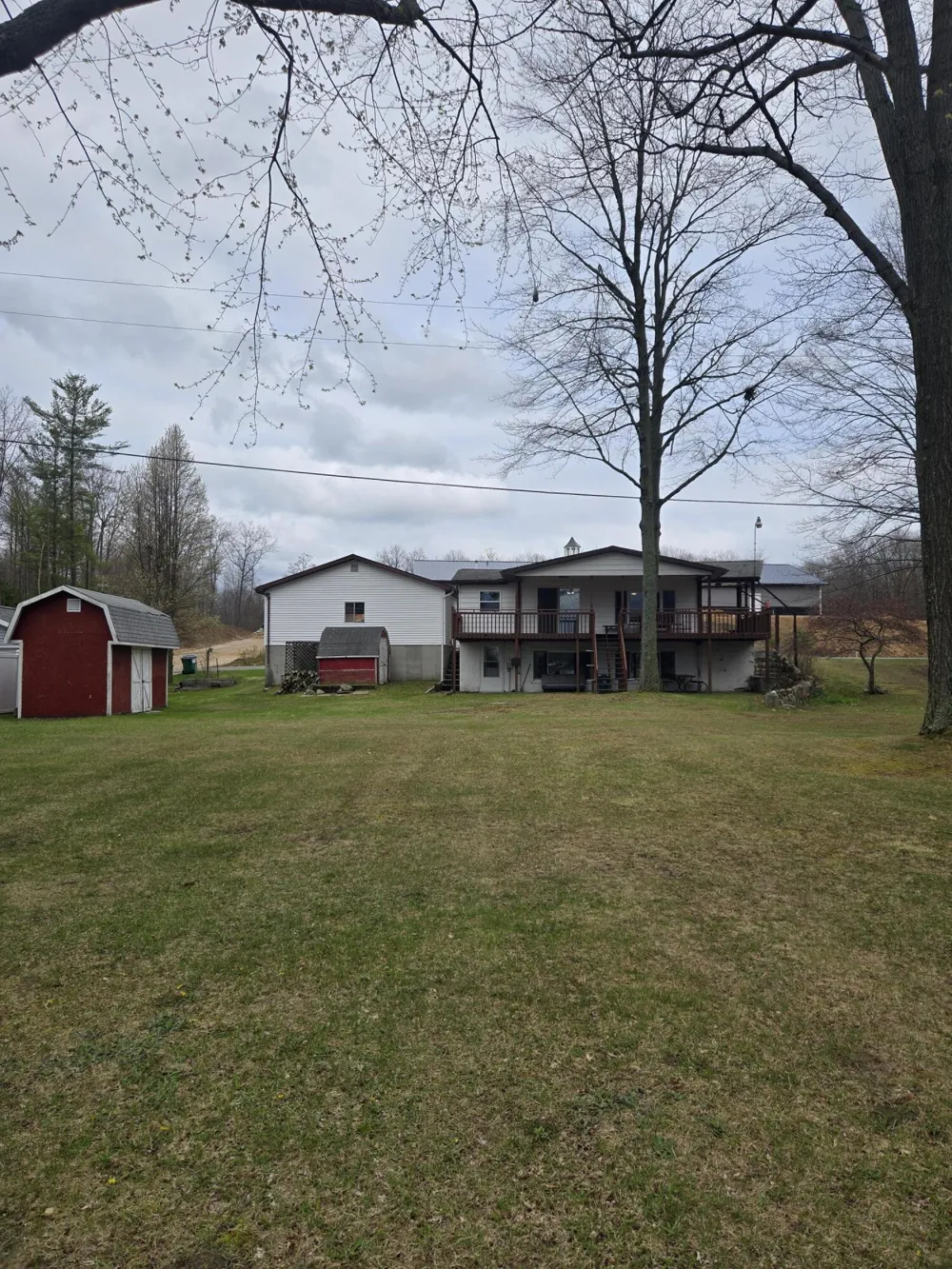 20041 E Chippewa Lake Drive Chippewa Township, MI 49631