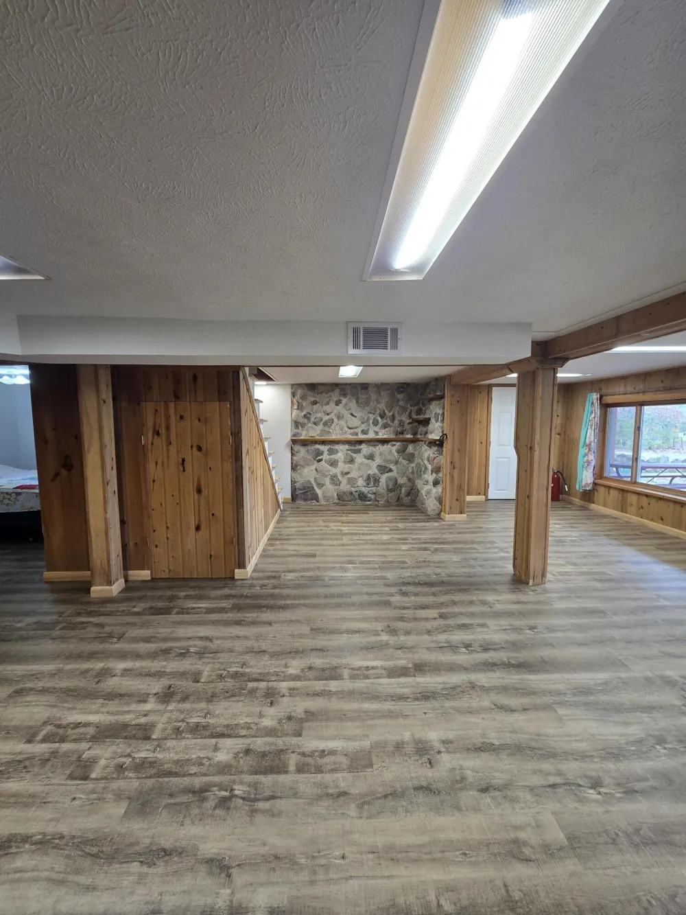 20041 E Chippewa Lake Drive Chippewa Township, MI 49631
