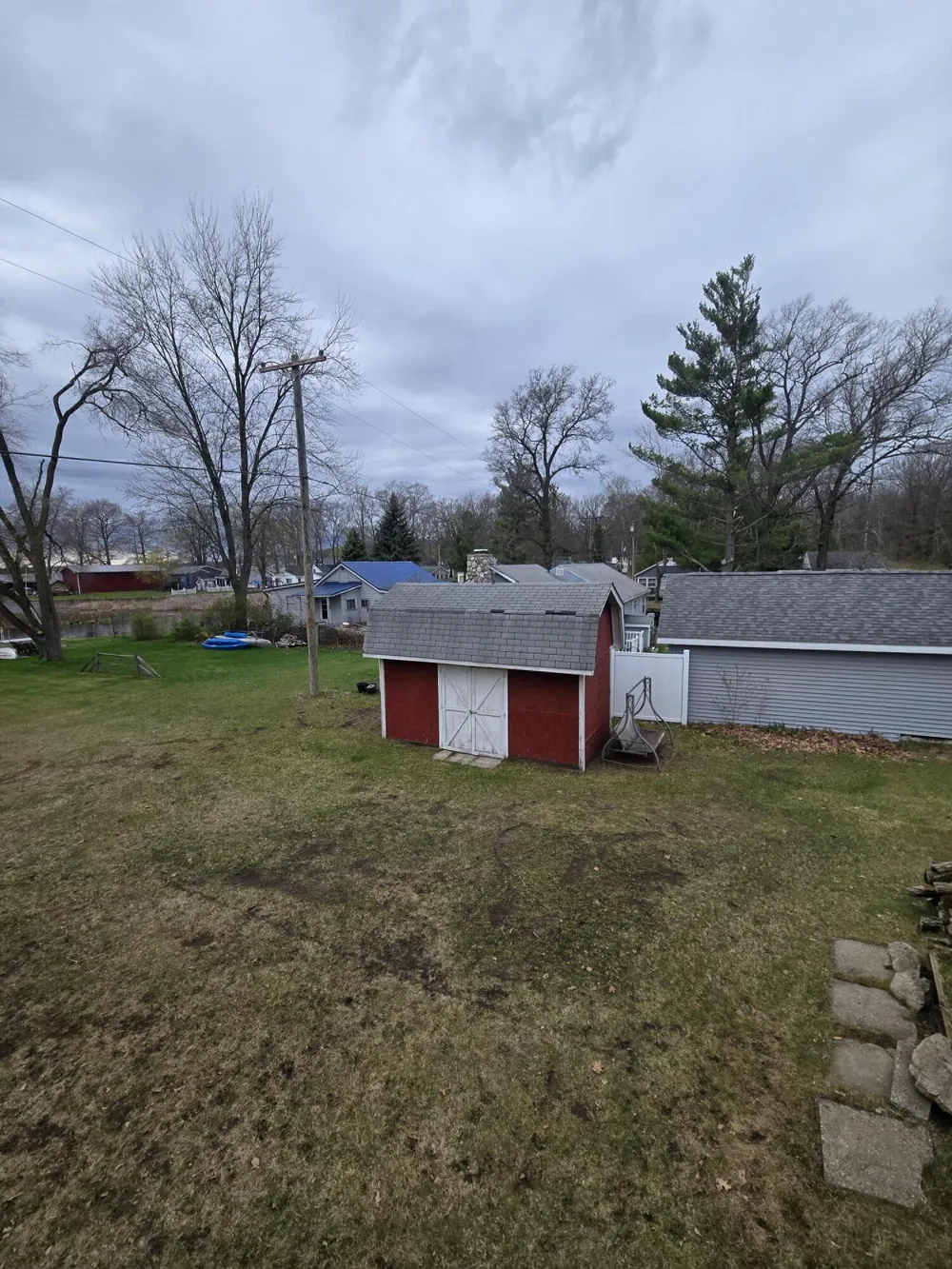 20041 E Chippewa Lake Drive Chippewa Township, MI 49631