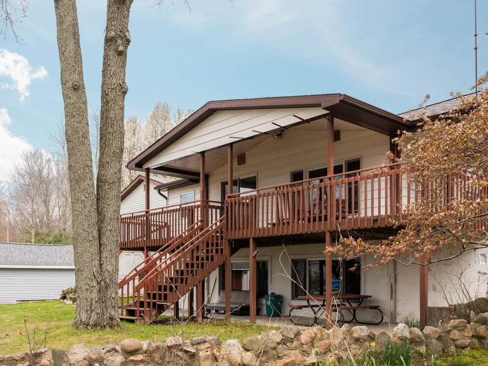 20041 E Chippewa Lake Drive Chippewa Township, MI 49631