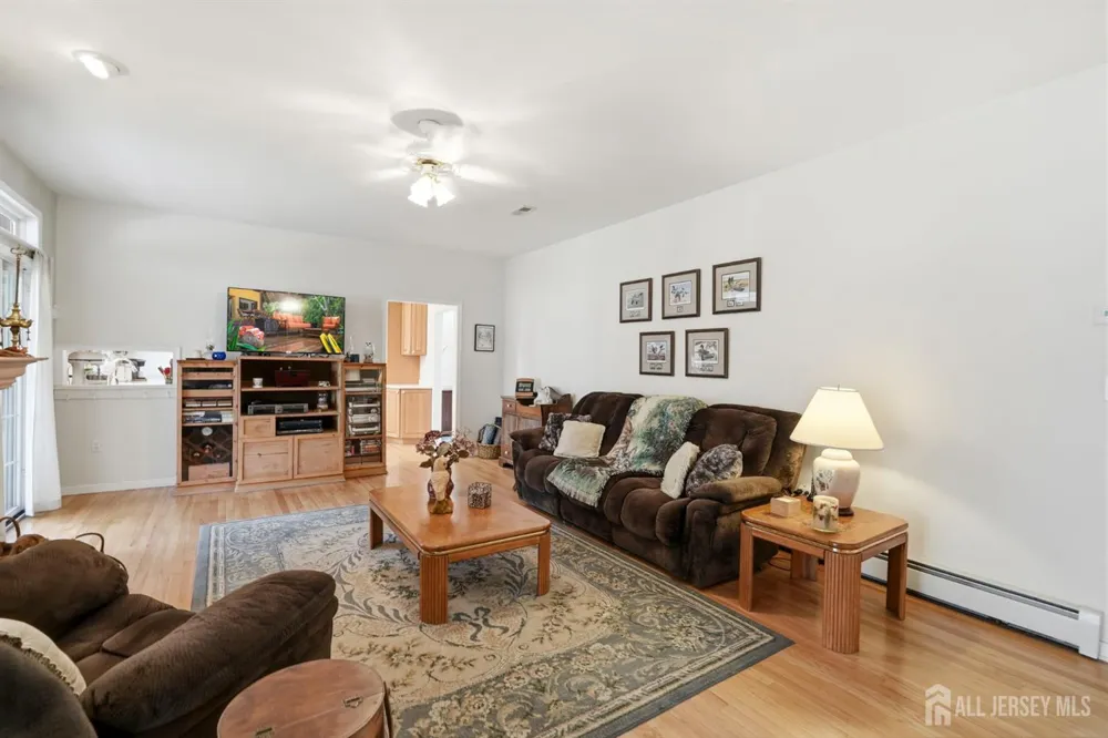 140 Bunker Hill Road Franklin Twsp, NJ 08540