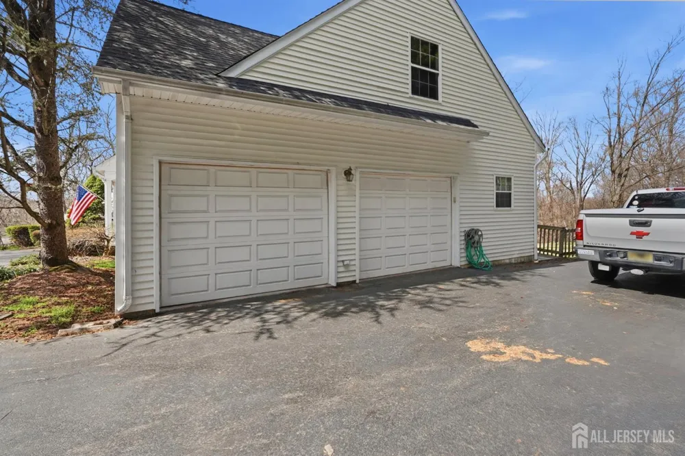 140 Bunker Hill Road Franklin Twsp, NJ 08540
