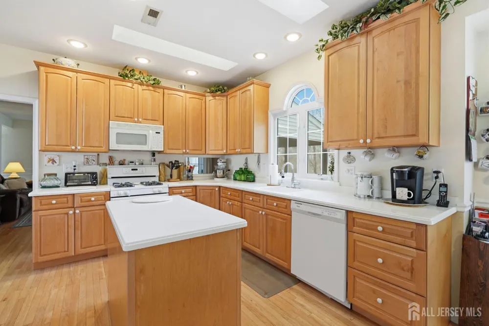 140 Bunker Hill Road Franklin Twsp, NJ 08540