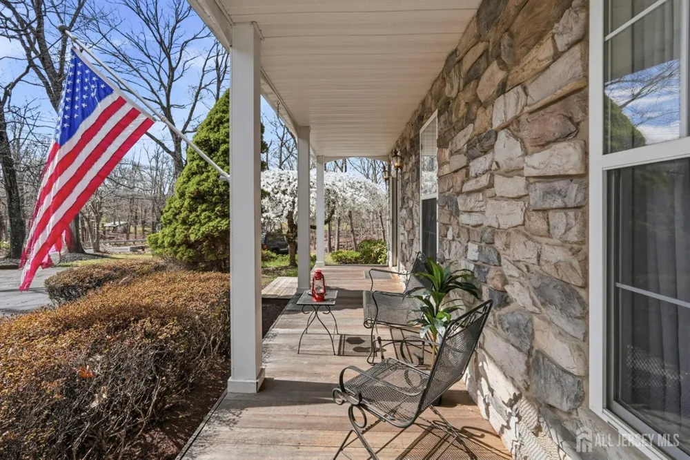 140 Bunker Hill Road Franklin Twsp, NJ 08540
