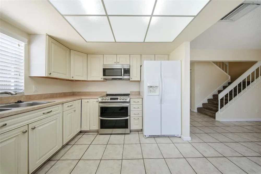 2617 BARKSDALE COURT Clearwater, FL 33761