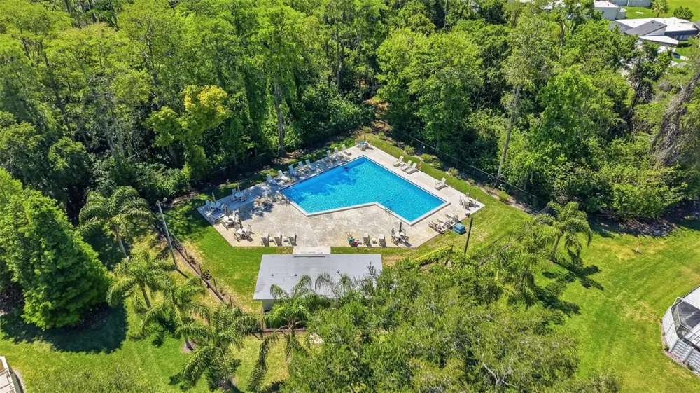 2617 BARKSDALE COURT Clearwater, FL 33761