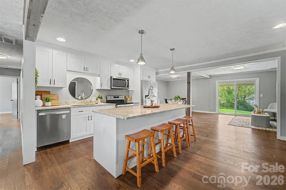 160 Canter Lane Sylva, NC 28779