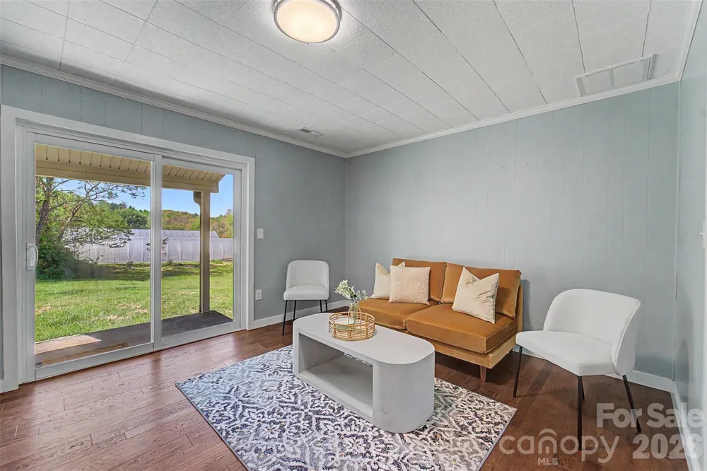 160 Canter Lane Sylva, NC 28779