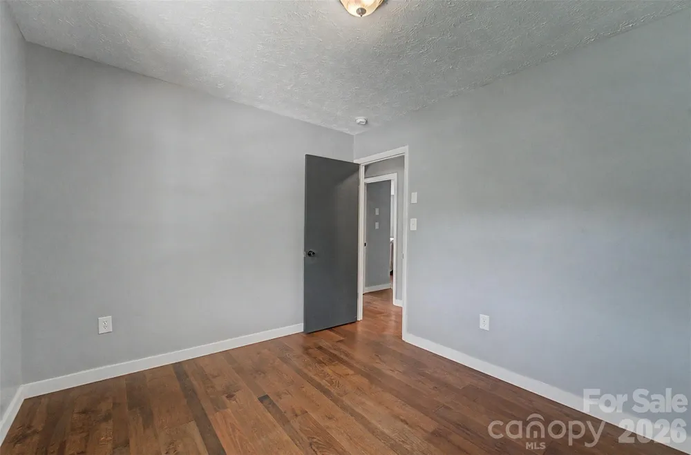 160 Canter Lane Sylva, NC 28779