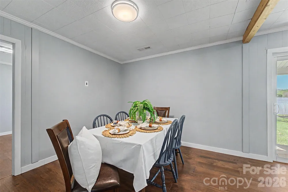 160 Canter Lane Sylva, NC 28779