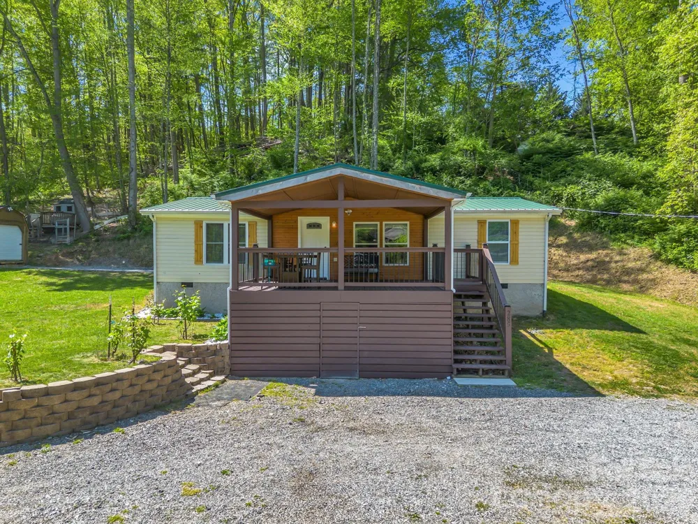 285 Dix Creek No 1 Road Leicester, NC 28748