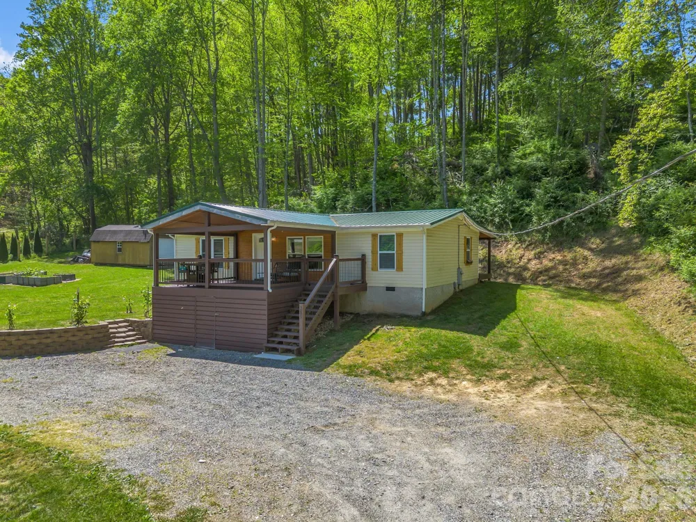 285 Dix Creek No 1 Road Leicester, NC 28748