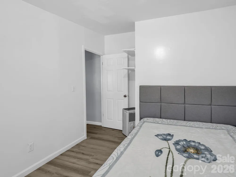 285 Dix Creek No 1 Road Leicester, NC 28748