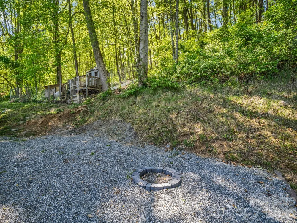 285 Dix Creek No 1 Road Leicester, NC 28748