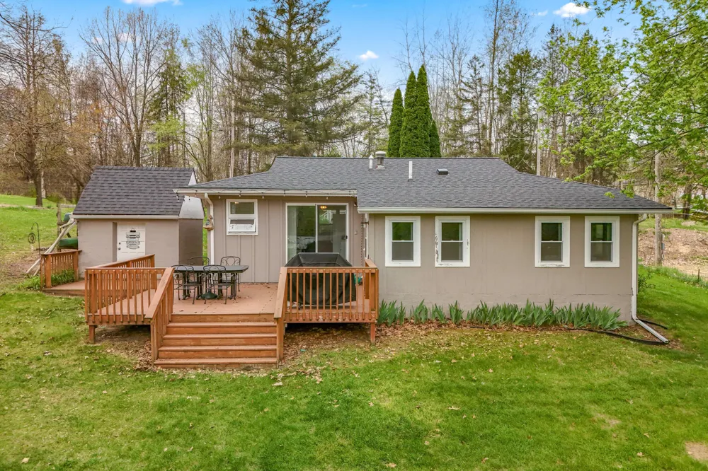 7901 Topinabee Drive Montgomery, MI 49255