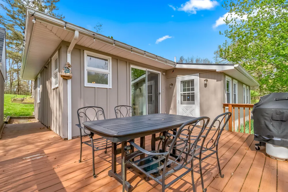 7901 Topinabee Drive Montgomery, MI 49255
