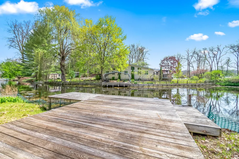 7901 Topinabee Drive Montgomery, MI 49255