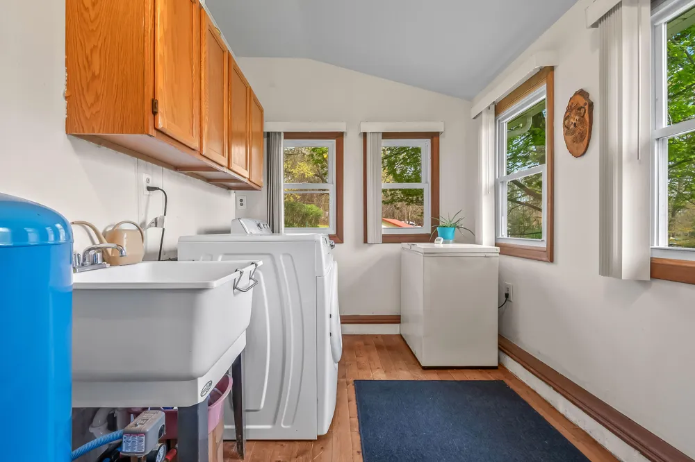 7901 Topinabee Drive Montgomery, MI 49255