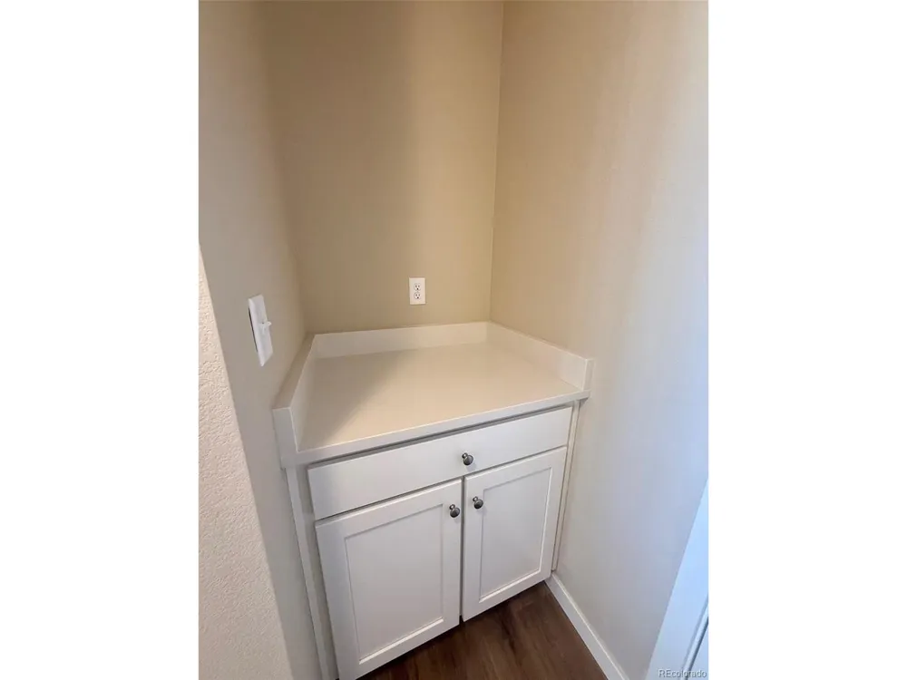 792 Bently Street Watkins, CO 80137