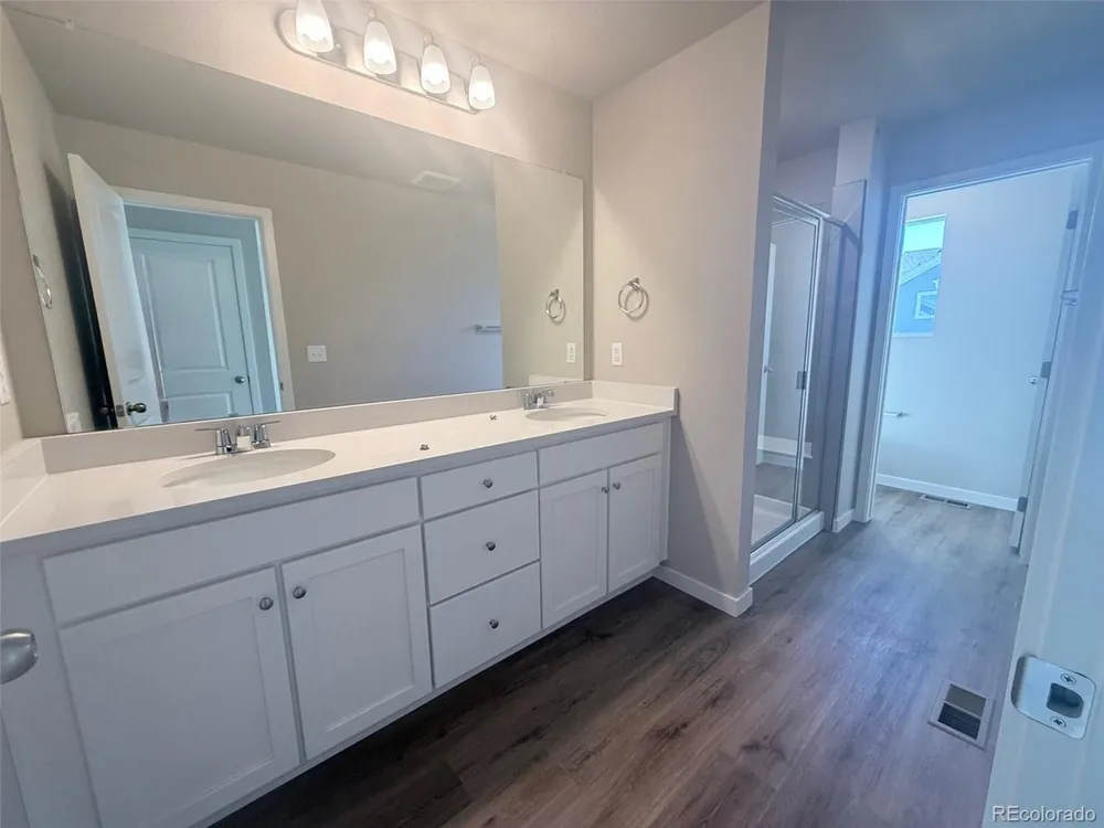 792 Bently Street Watkins, CO 80137