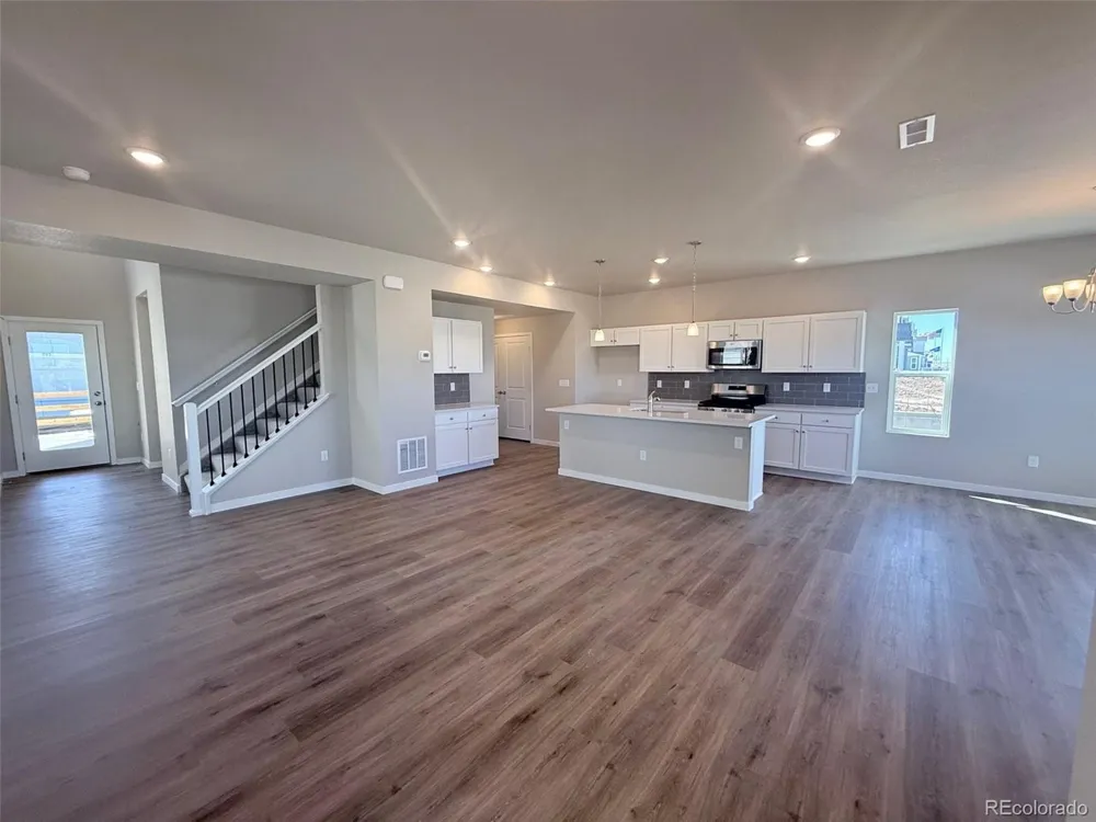792 Bently Street Watkins, CO 80137