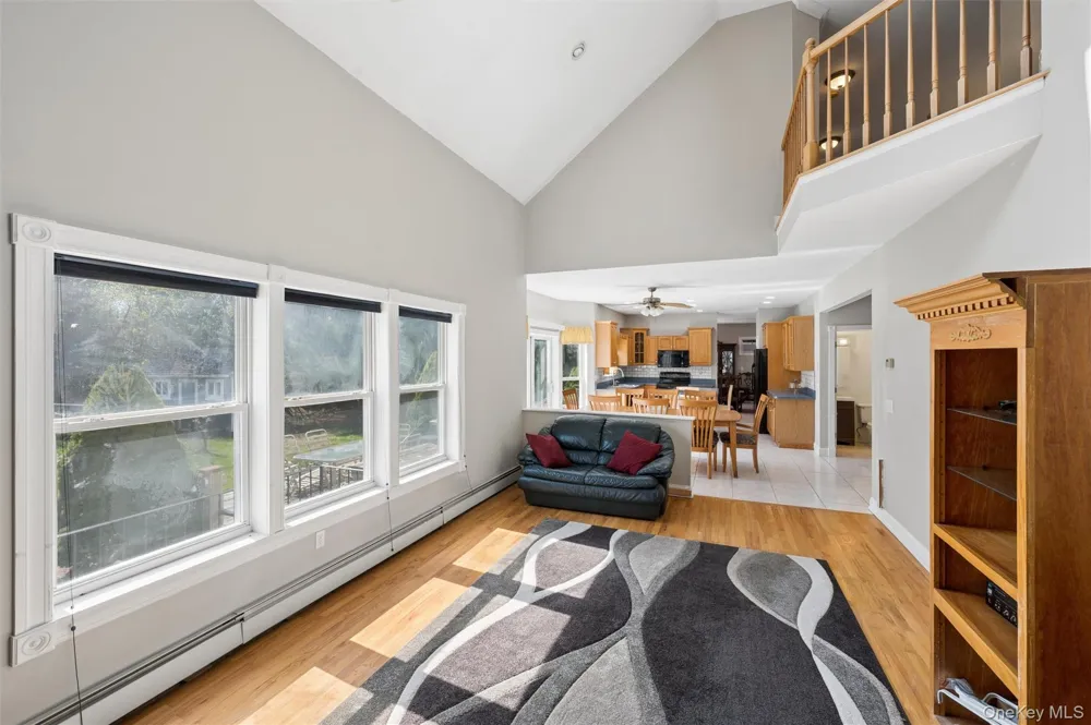 17 Egret Way Center Moriches, NY 11934