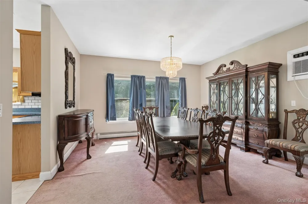 17 Egret Way Center Moriches, NY 11934