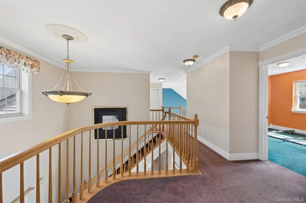 17 Egret Way Center Moriches, NY 11934