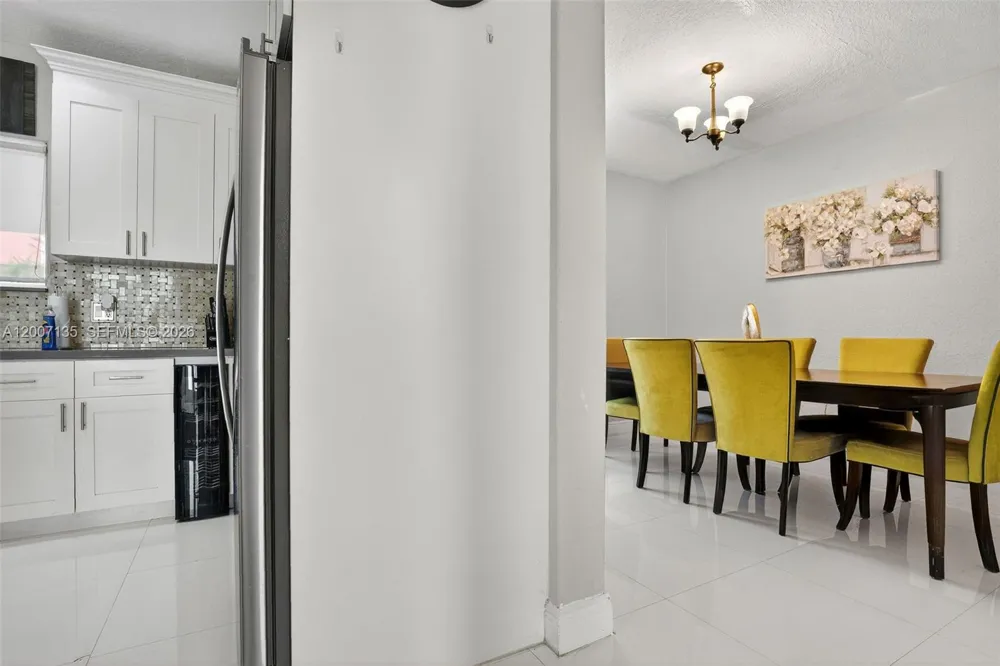 5161 SW 159th Ct Miami, FL 33185