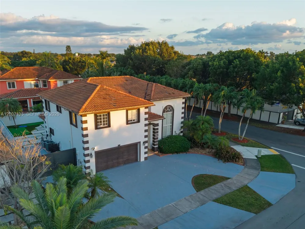 5161 SW 159th Ct Miami, FL 33185