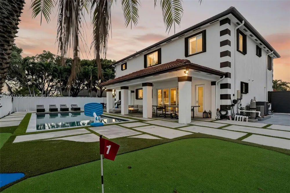 5161 SW 159th Ct Miami, FL 33185