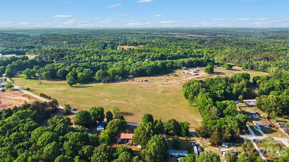 1504 Cedar Pines Lake Road Lancaster, SC 29720