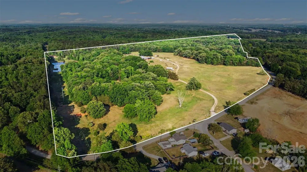 1504 Cedar Pines Lake Road Lancaster, SC 29720