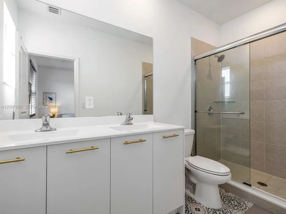 2349 NW 122nd Ter Miami, FL 33167