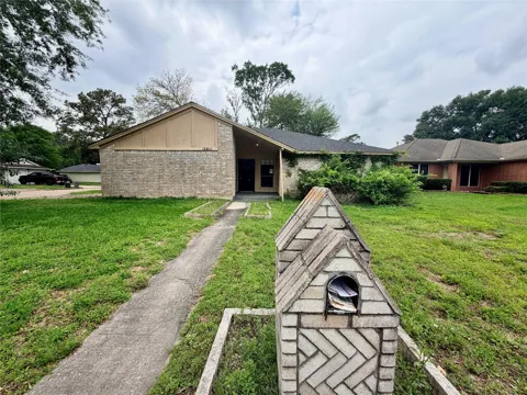 15811 Nutcracker Court
