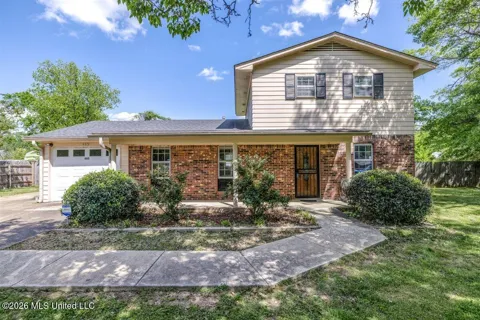 485 Gordon Drive