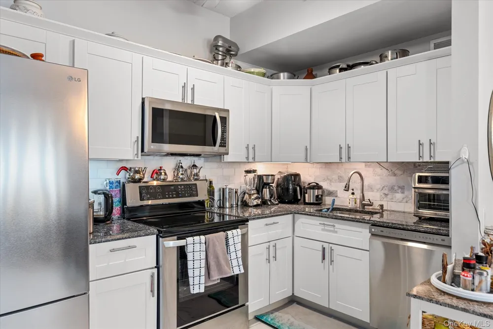 221 Beach 80th Street #7B Rockaway Beach, NY 11693