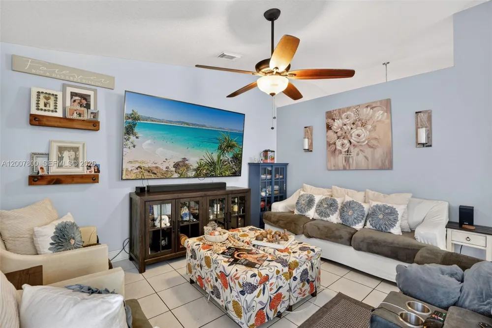15201 SW 177th Ter Miami, FL 33187