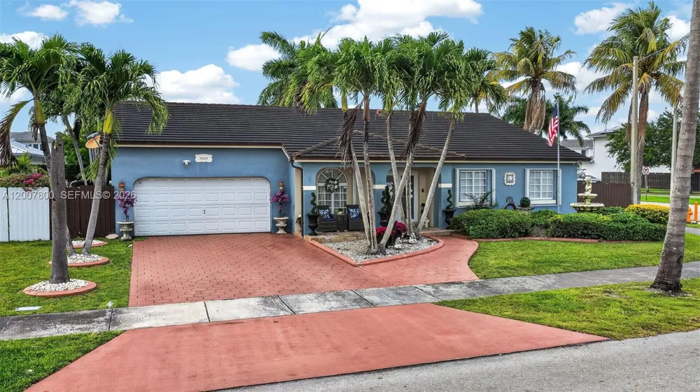 15201 SW 177th Ter Miami, FL 33187