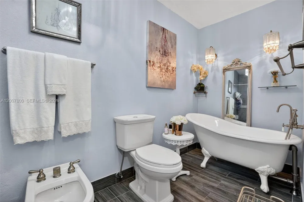 15201 SW 177th Ter Miami, FL 33187
