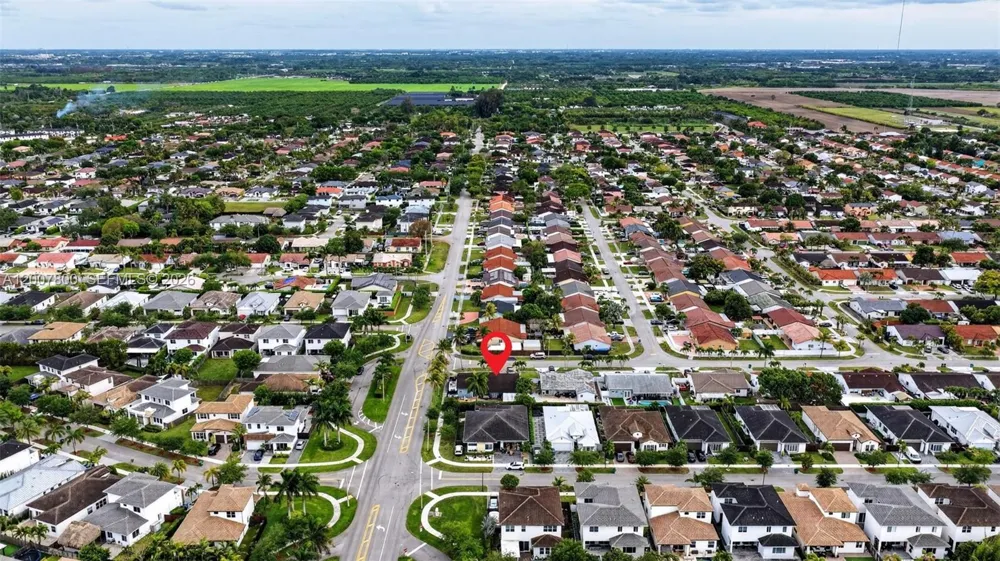 15201 SW 177th Ter Miami, FL 33187