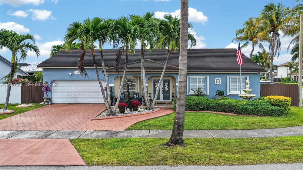 15201 SW 177th Ter Miami, FL 33187