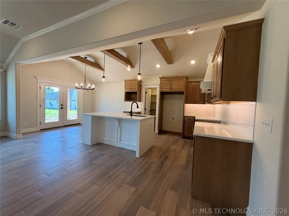 5827 Coldspring Lane Bartlesville, OK 74006