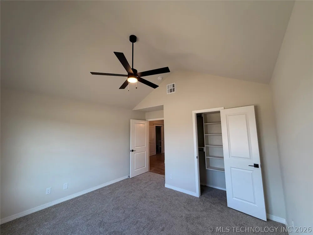 5827 Coldspring Lane Bartlesville, OK 74006
