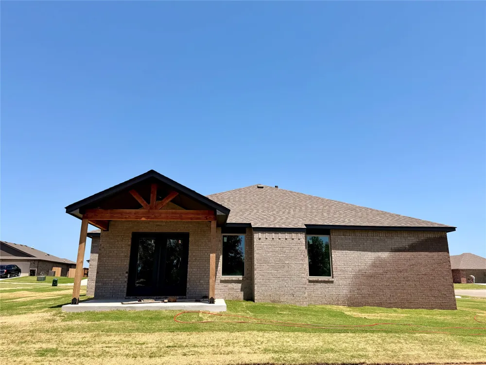 5827 Coldspring Lane Bartlesville, OK 74006