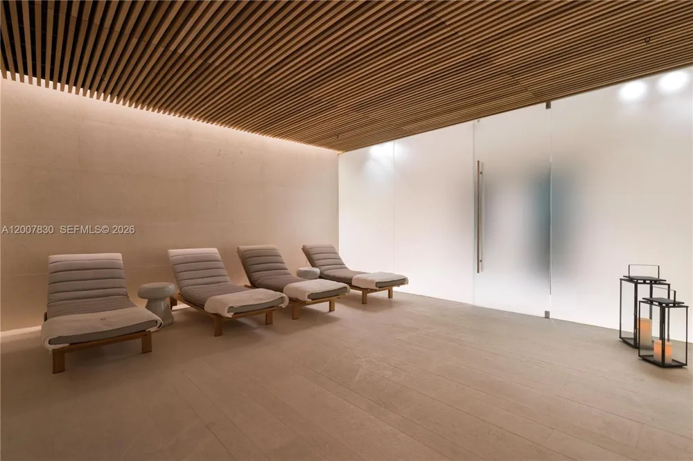 10201 Collins Ave #404 Bal Harbour, FL 33154