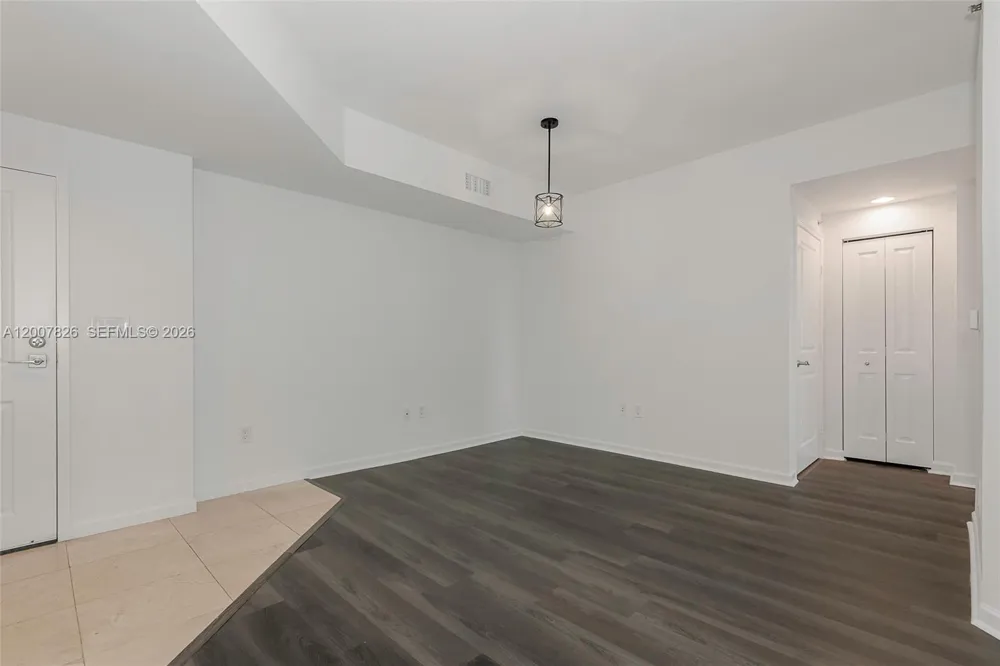 7900 Harbor Island Dr #703 North Bay Village, FL 33141