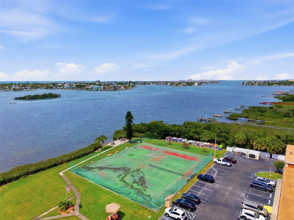 12760 INDIAN ROCKS ROAD #1082 Largo, FL 33774
